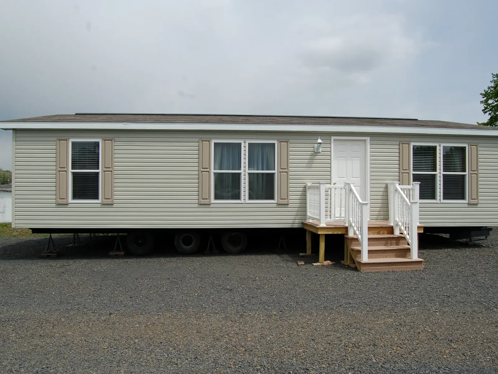 G-3002 — Front elevation