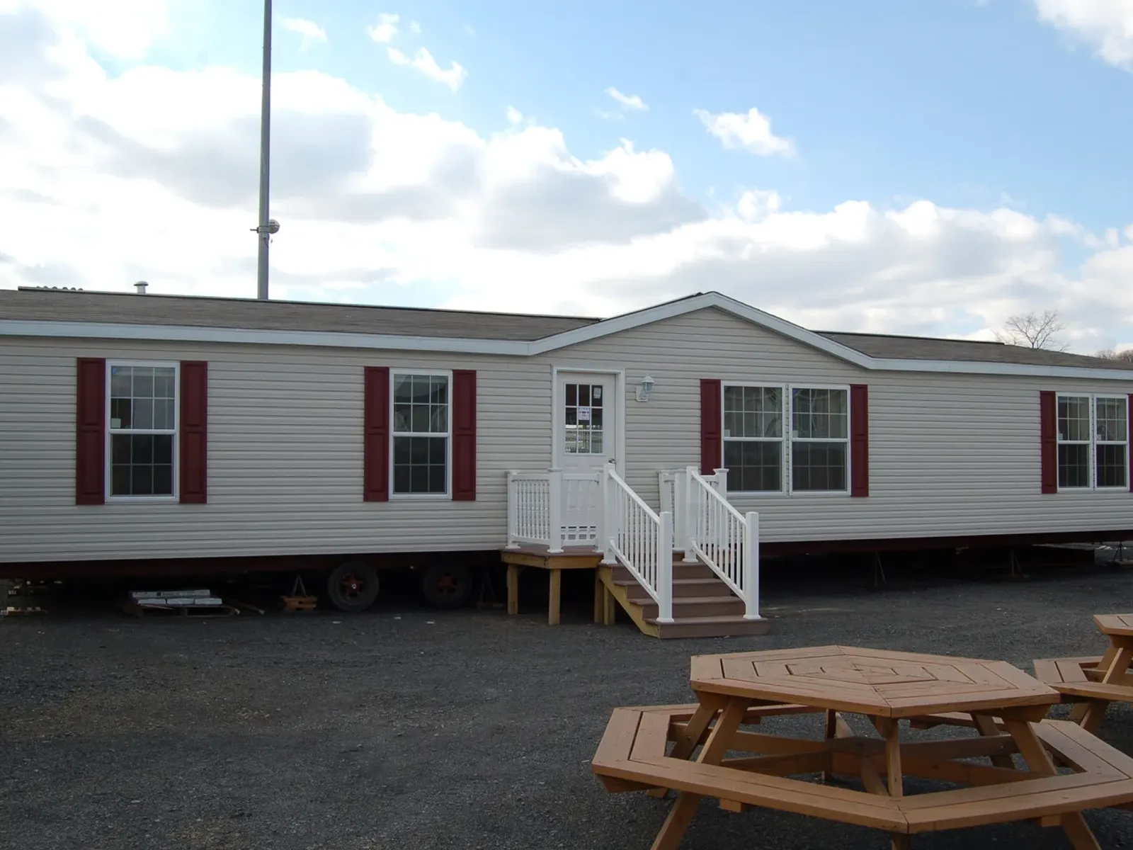 G-3557 — Front elevation