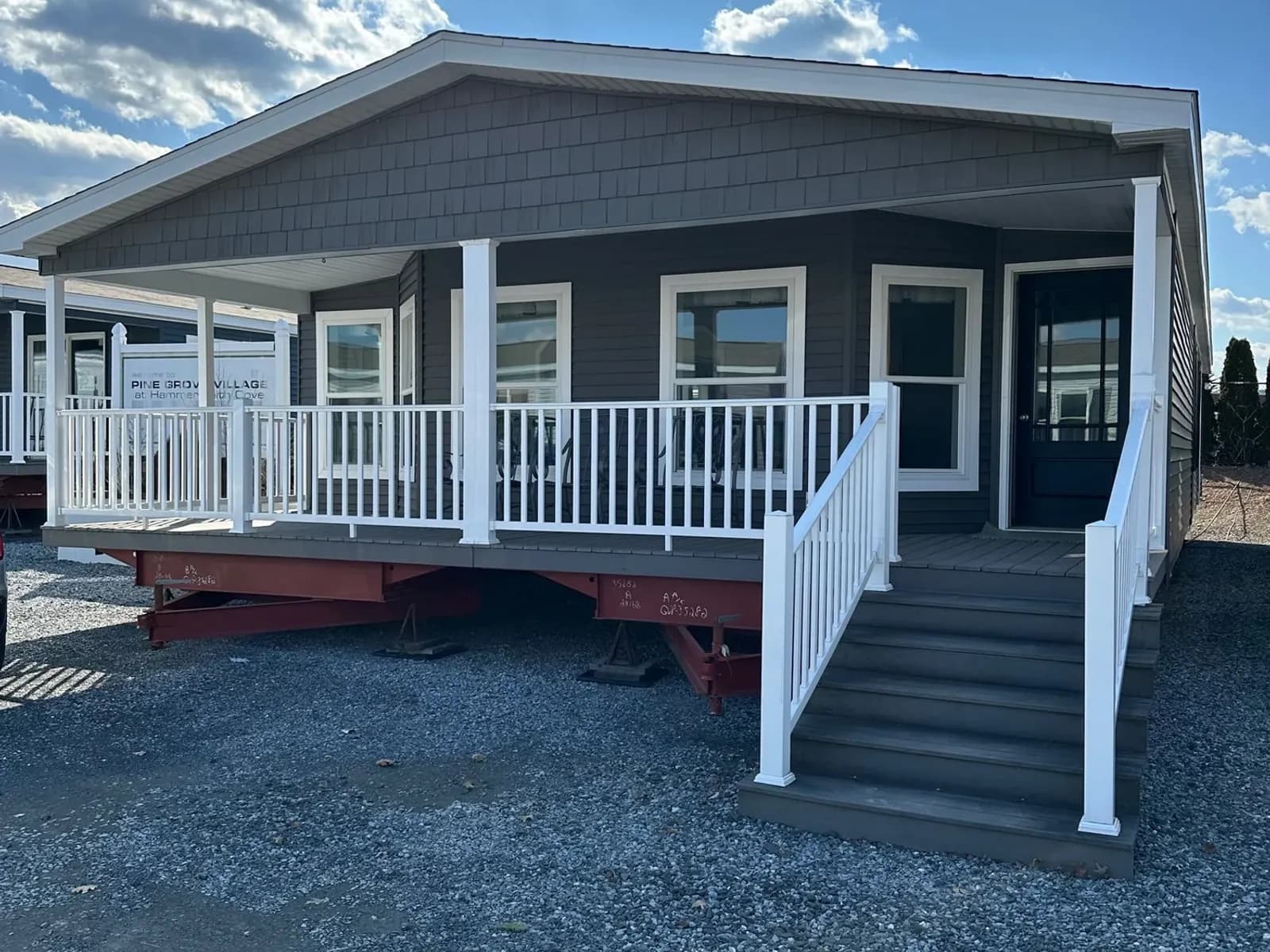 G-3645 — Front elevation