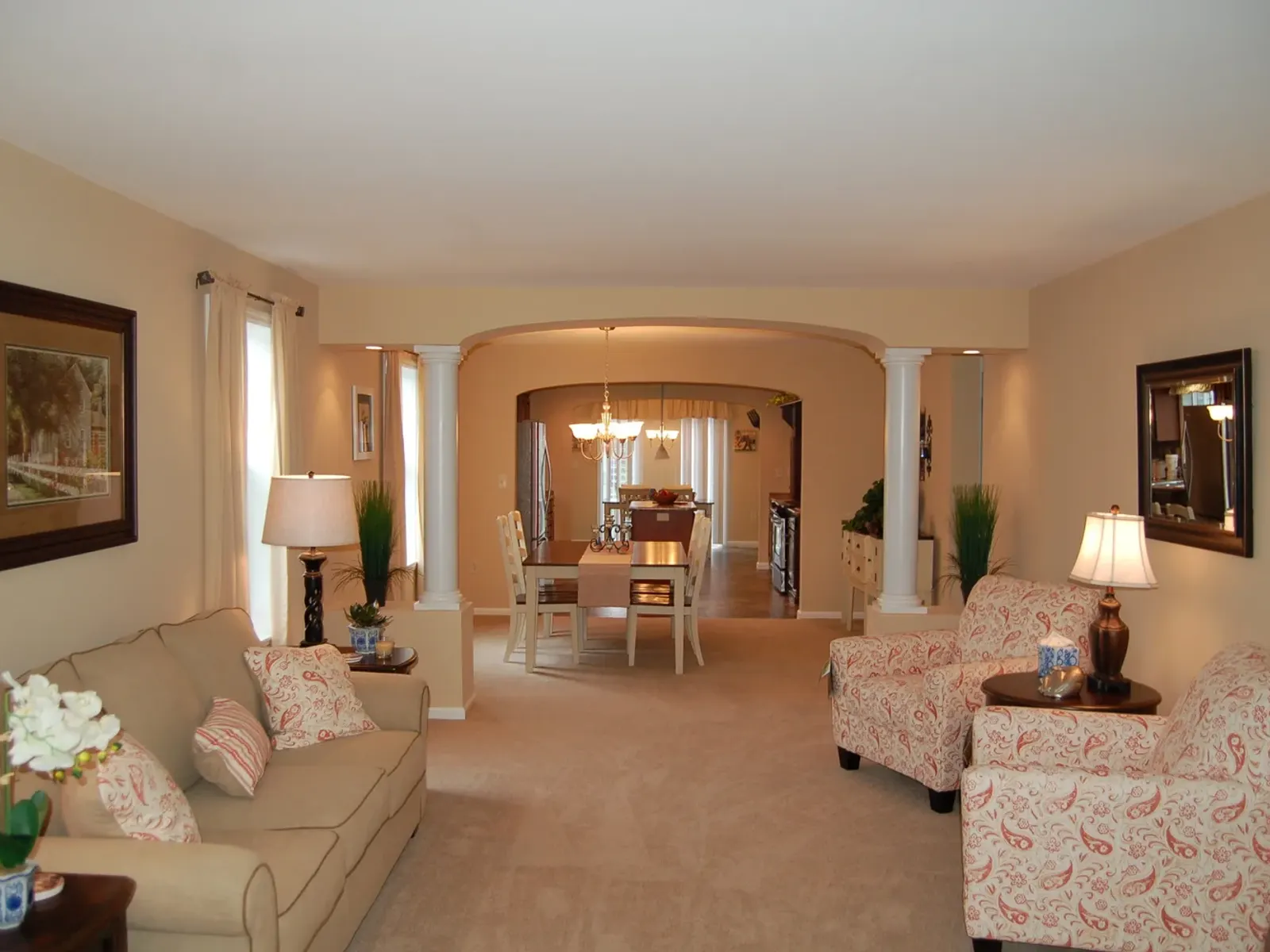 G-3658 — Living room