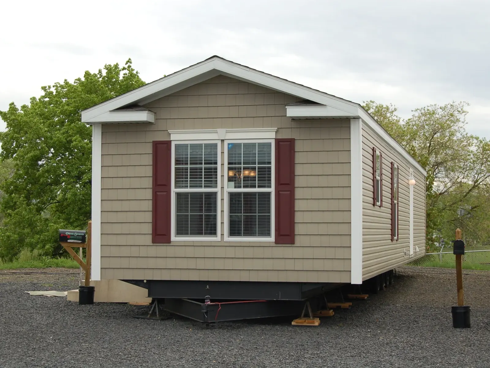 G-489 — Front elevation