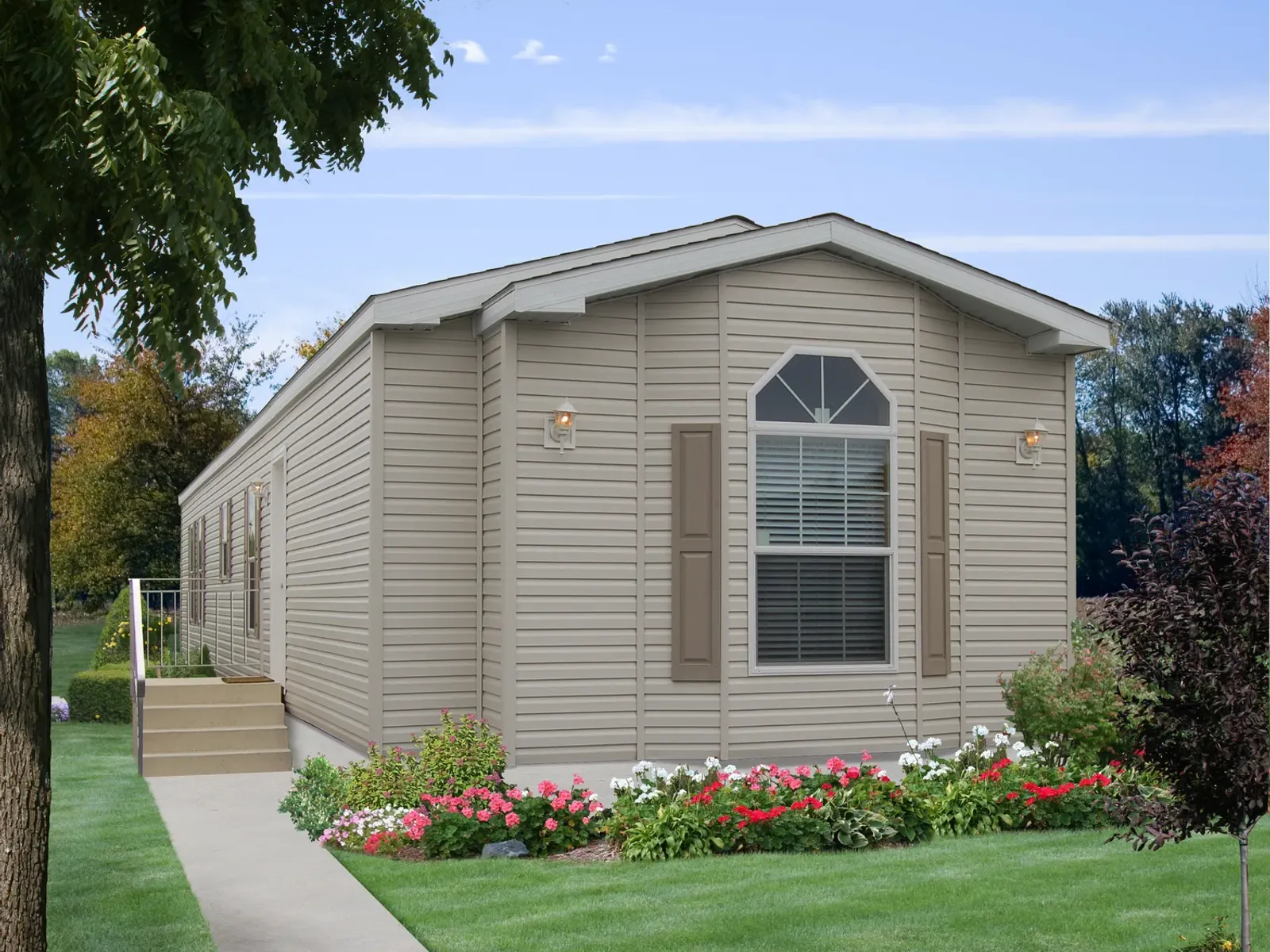 GH-16-496 — Front elevation