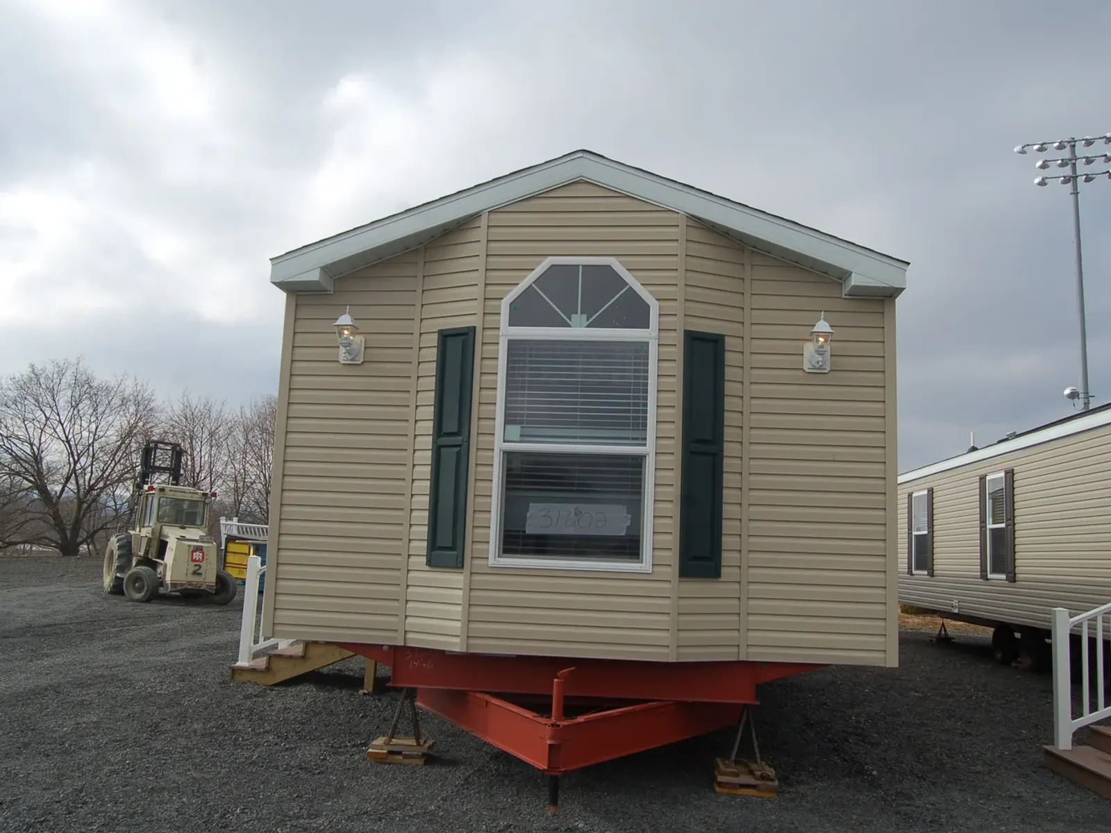 GH-491 — Front elevation