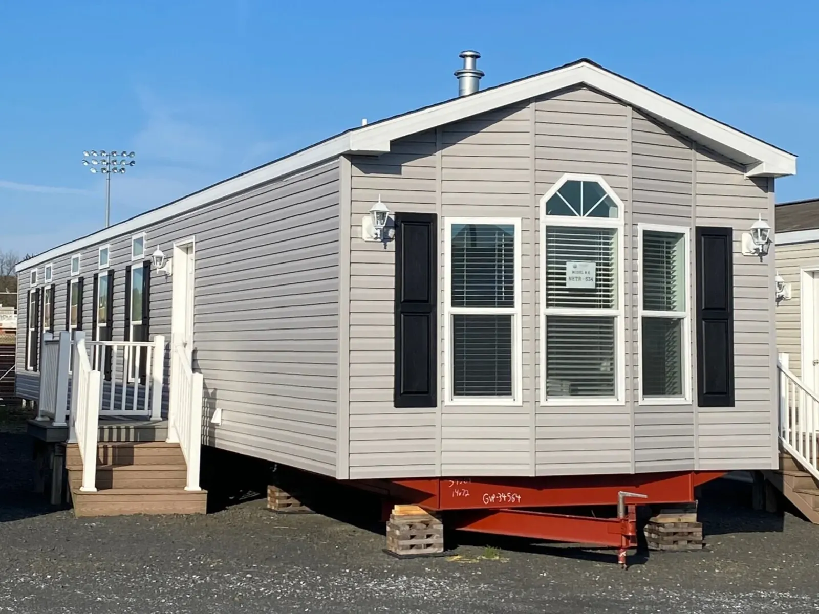 NETR G-634 — Front elevation
