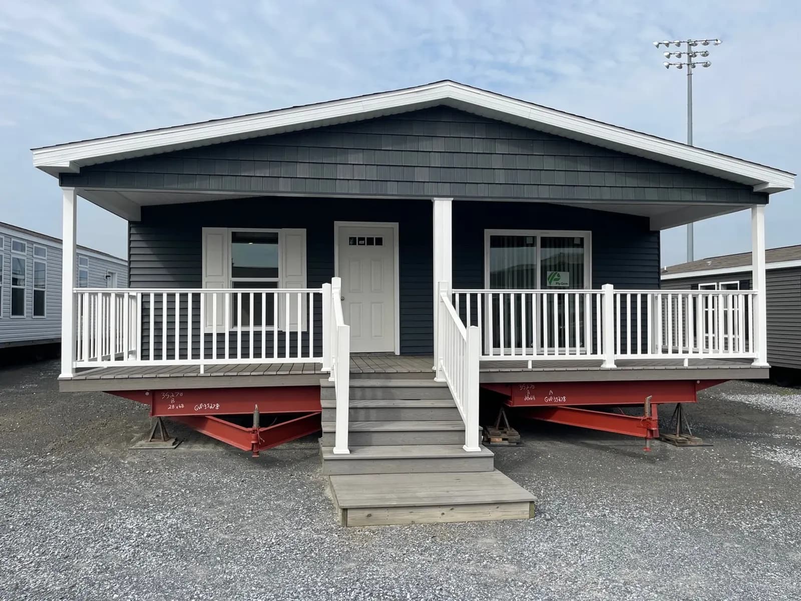 PG-1491 — front elevation