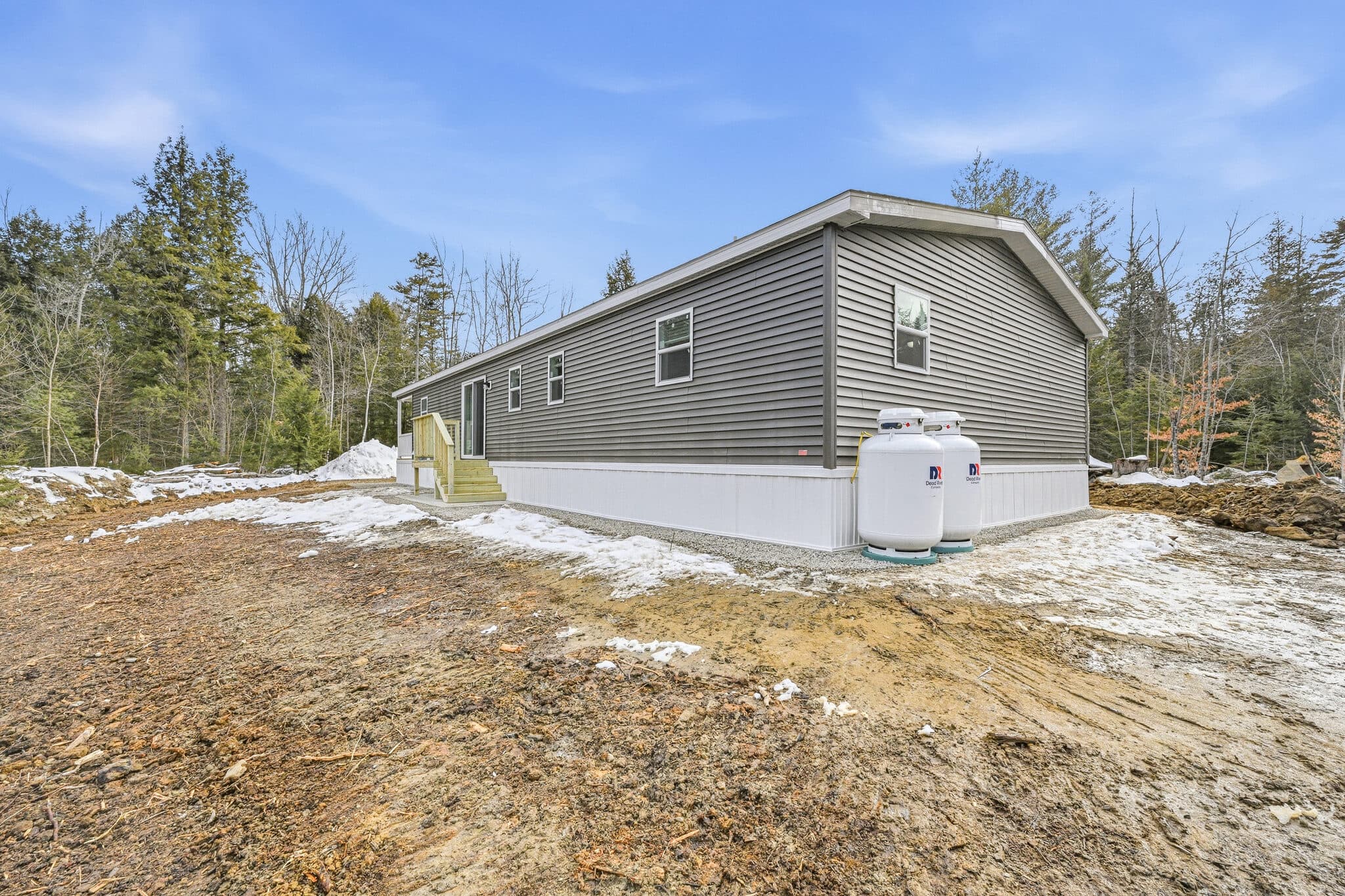 NETR G-3465 with a covered porch